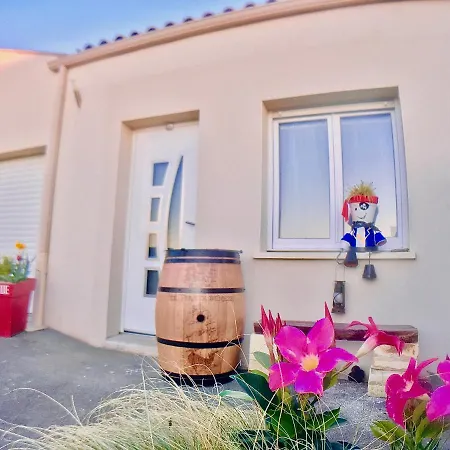 Le Pírate Benèzegîte Insolite,situation Idéale,accueil Attentionné Apartamento *