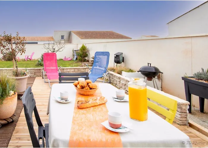 Le Pírate Benèzegîte Insolite,situation Idéale,accueil Attentionné Apartamento