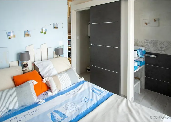 Le Pírate Benèzegîte Insolite,situation Idéale,accueil Attentionné *